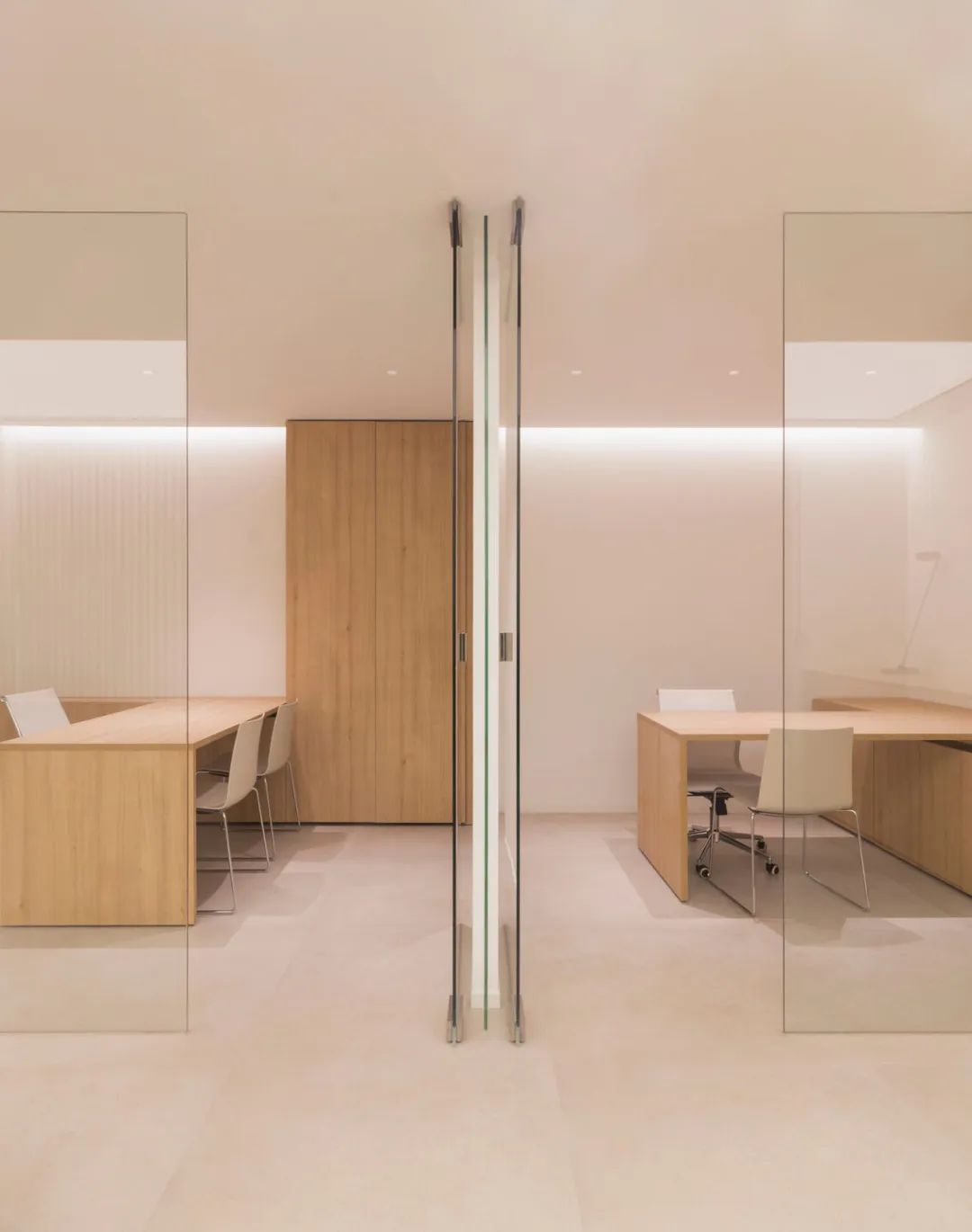 自然采光的公证办公室改造丨西班牙-25