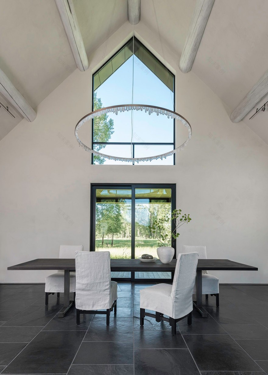 美国:溪水上的林间住宅-7