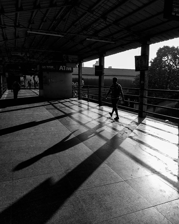 Monochrome Madness-2