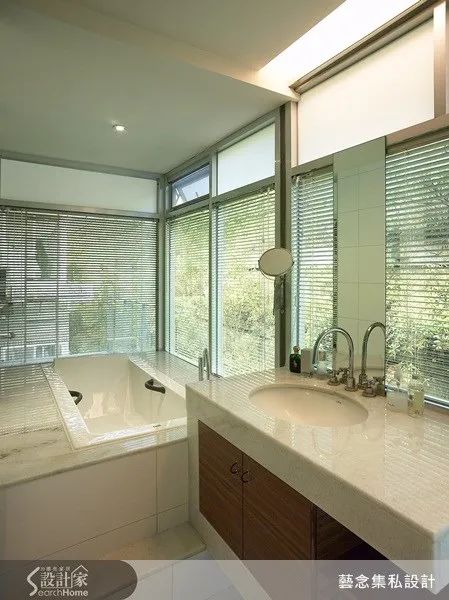 四间超吸眼球的独栋豪宅设计！旋转楼梯、高级酒窖与景观沐浴空间应有尽有-21