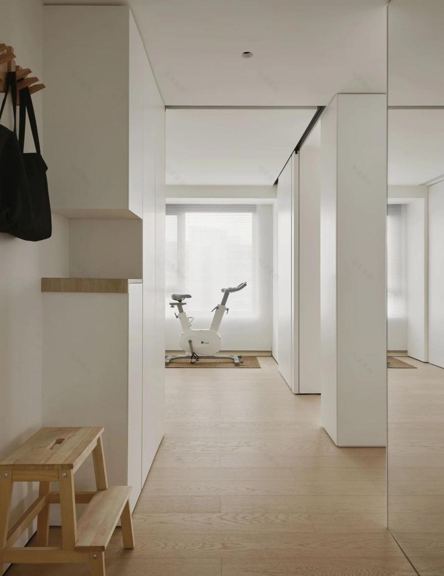 FF空间设计 · 人宠共居的极简宅-7