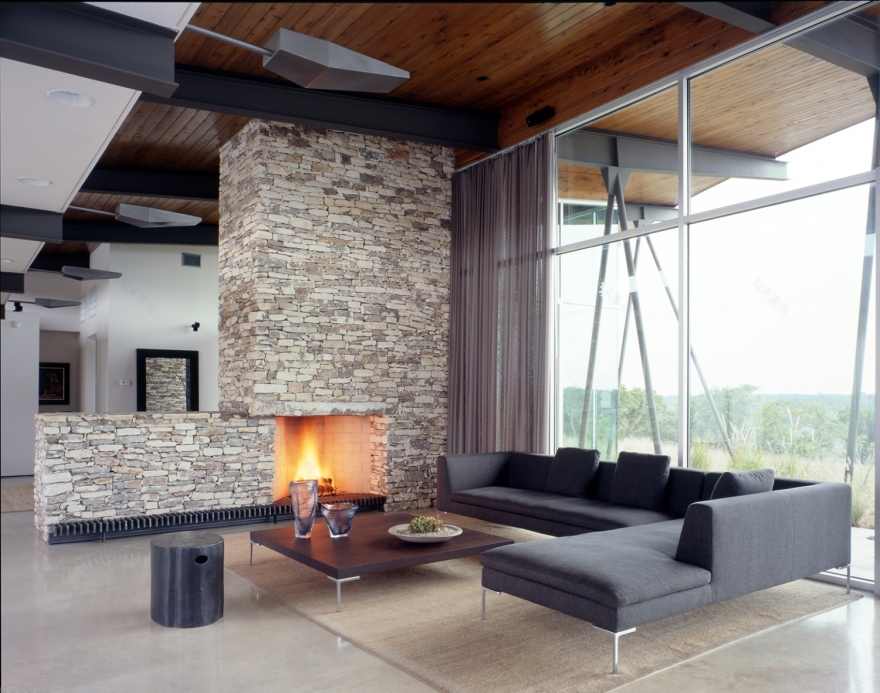 德州 Trahan 牧场住宅 | 重型与轻盈的对比之美-29