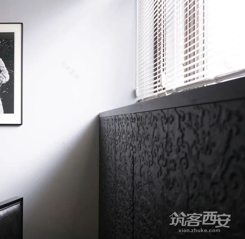 极致黑韵,红杉·陈醉打造西安 360㎡顶跃艺术宅-99