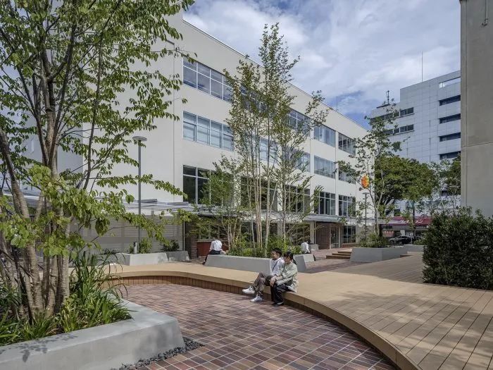 日本前桥新金银行总部改造丨HAGISO,twism design studio-12