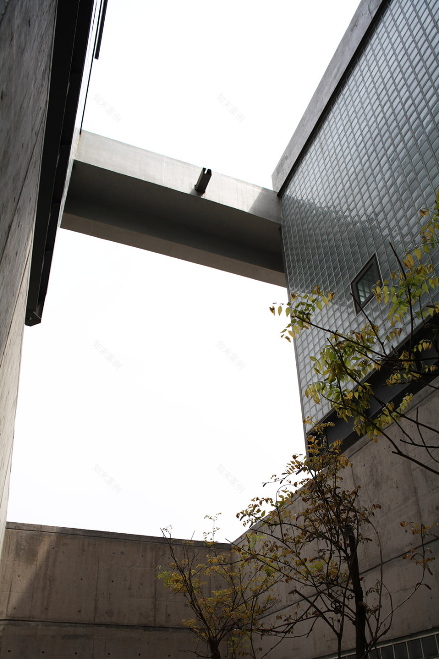 宁波柯力博物馆-混凝土框架与玻璃盒交响曲-58