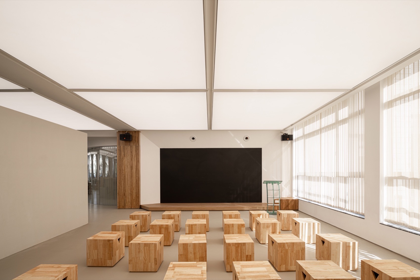 上海屋檐之下丨中国上海丨直距设计-27