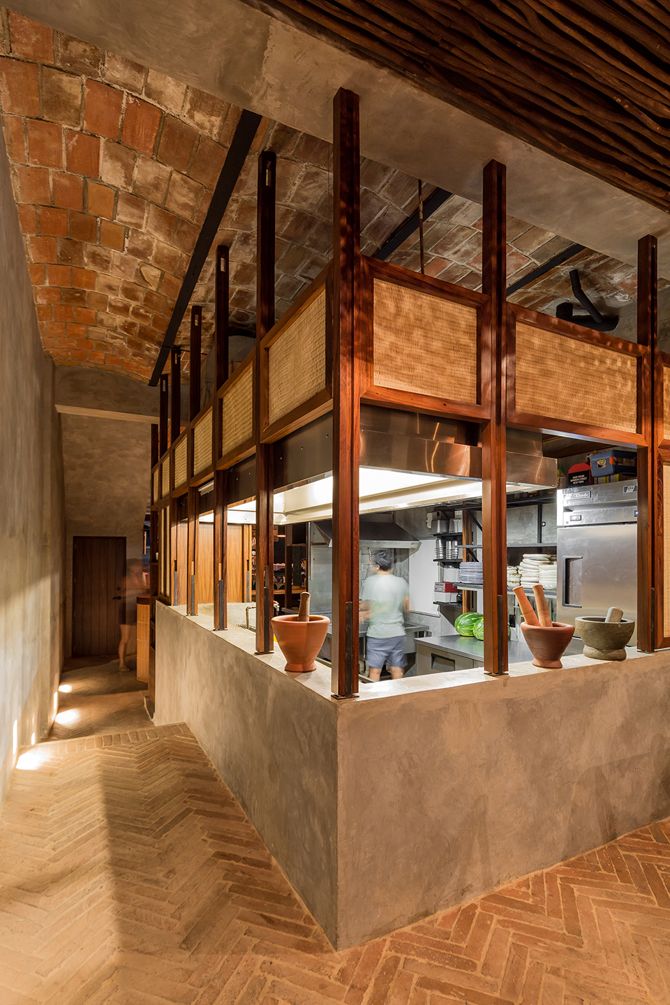 墨西哥 ACHARA 餐厅 | 开放式厨房打造休闲泰式风情-22