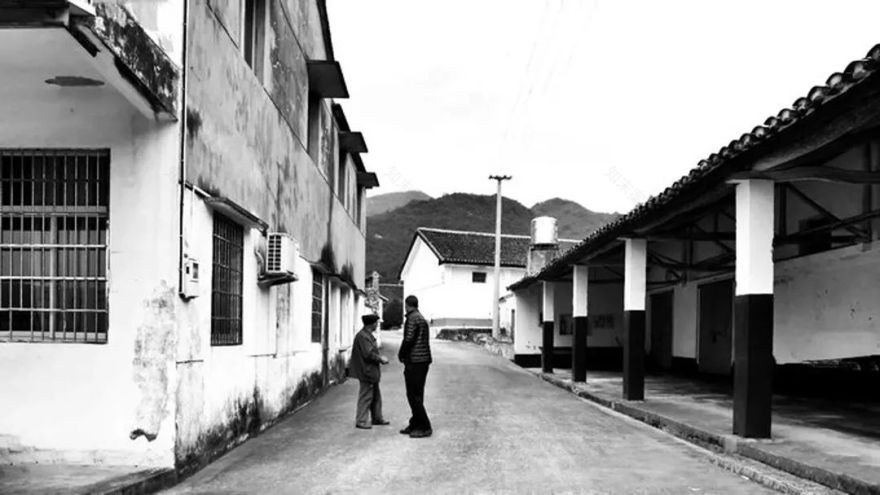 8个经典老建筑改造:老厂房、祖宅、乡村小学、空心村...
-34