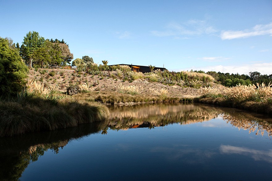 Te Hihi House / Strachan Group Architects-1