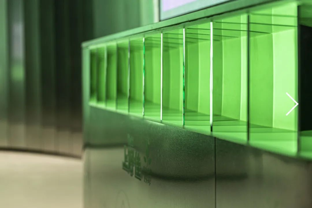 上好佳“无限循环”加油站，城市生活新地标-19