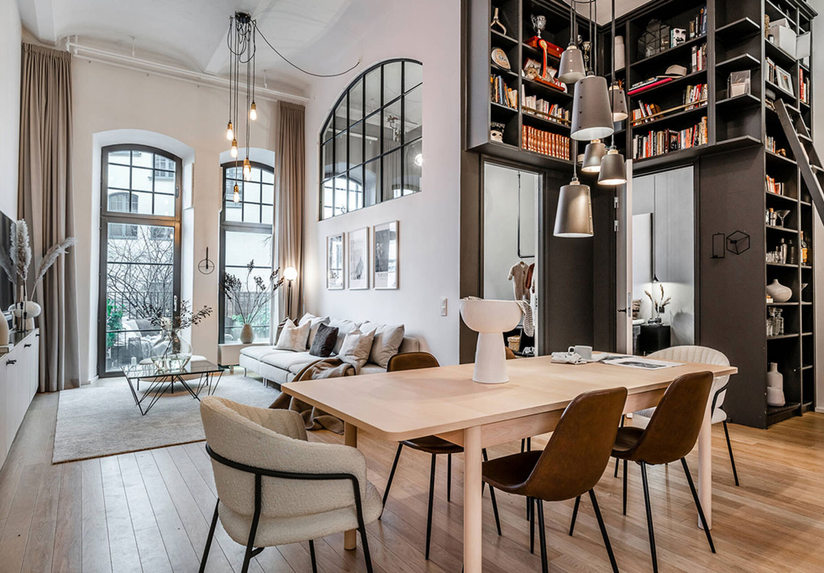 工业风独户公寓,超高天花板与私人露台-1