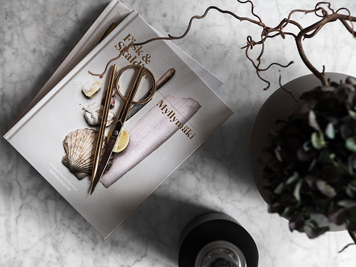 瑞典小公寓的层叠卧室设计-4