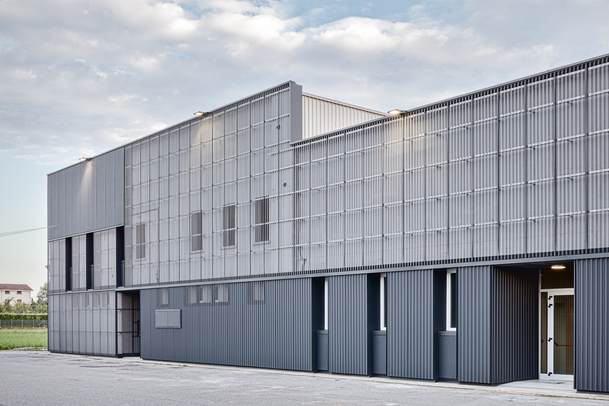 意式乡村多功能厅的焕新设计-6