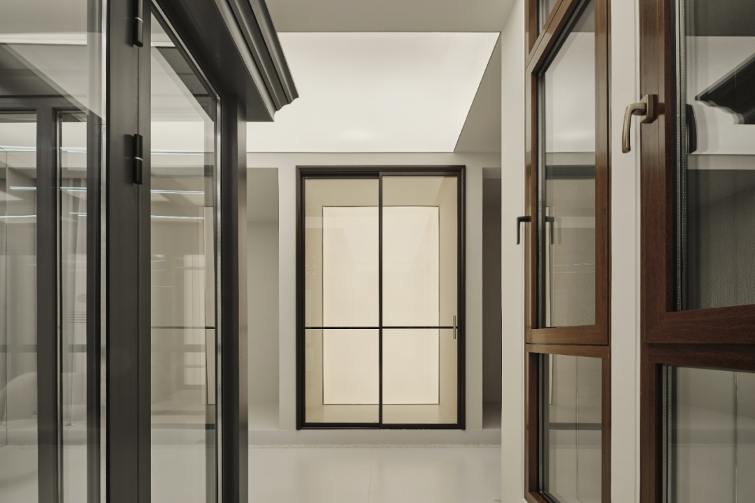 镜面延伸视觉的室内外结合展厅设计丨中国临沂丨尔我空间设计研究室-19