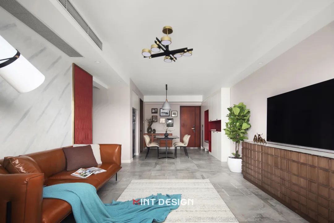 薄荷设计丨胭脂红+原木，玩转复古小情调，把家变成「时光穿梭机」-66