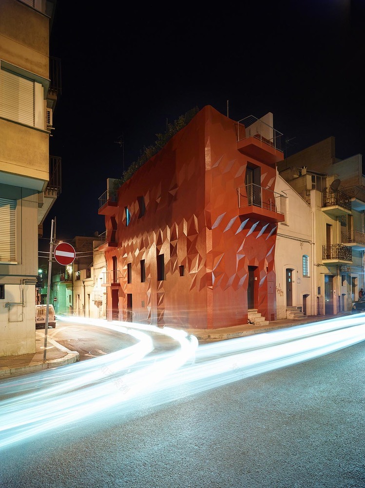 温柔的天才 · 重塑意大利古老城堡的现代设计-26