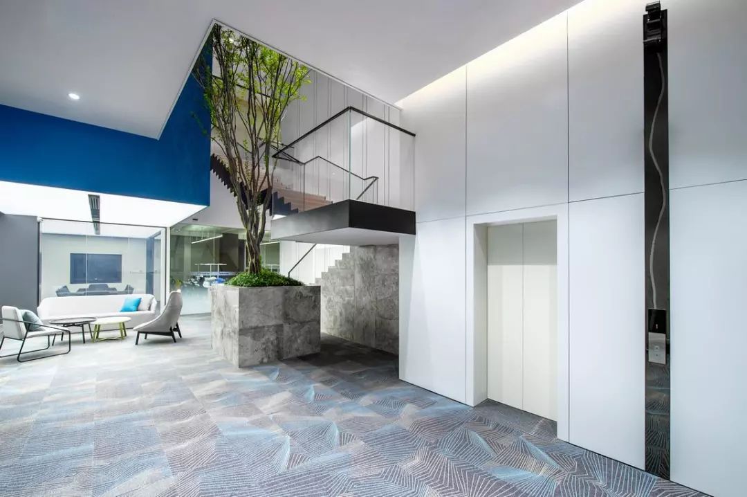 大金(中国)华中总部办公空间-13