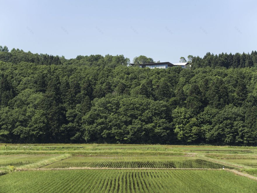 Snowpeak Field Suite 水疗中心总部丨日本丨Kengo Kuma & Associates-9