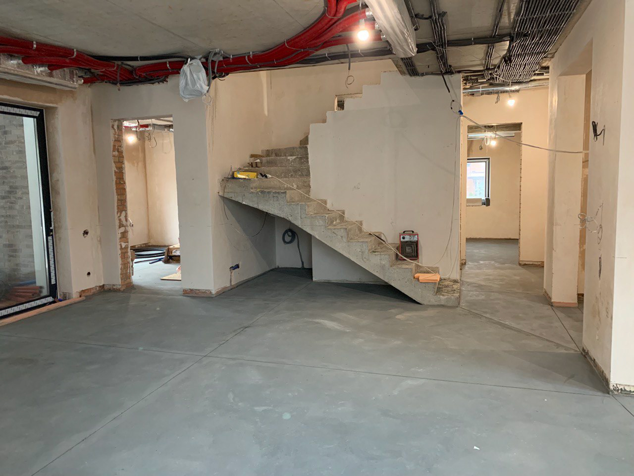 青山别墅（注：house常见可译为房子、住宅、别墅等，这里结合语境GREEN HILLS（青山），别墅表意更合适） 丨UkraineKyiv丨YD interior studio-69