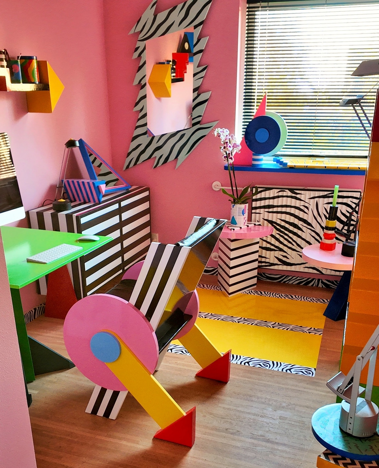 丹麦艺术家色彩公寓室内设计丨丹麦哥本哈根丨雅各布·米兹拉希（Jakob Mizrahi）-14