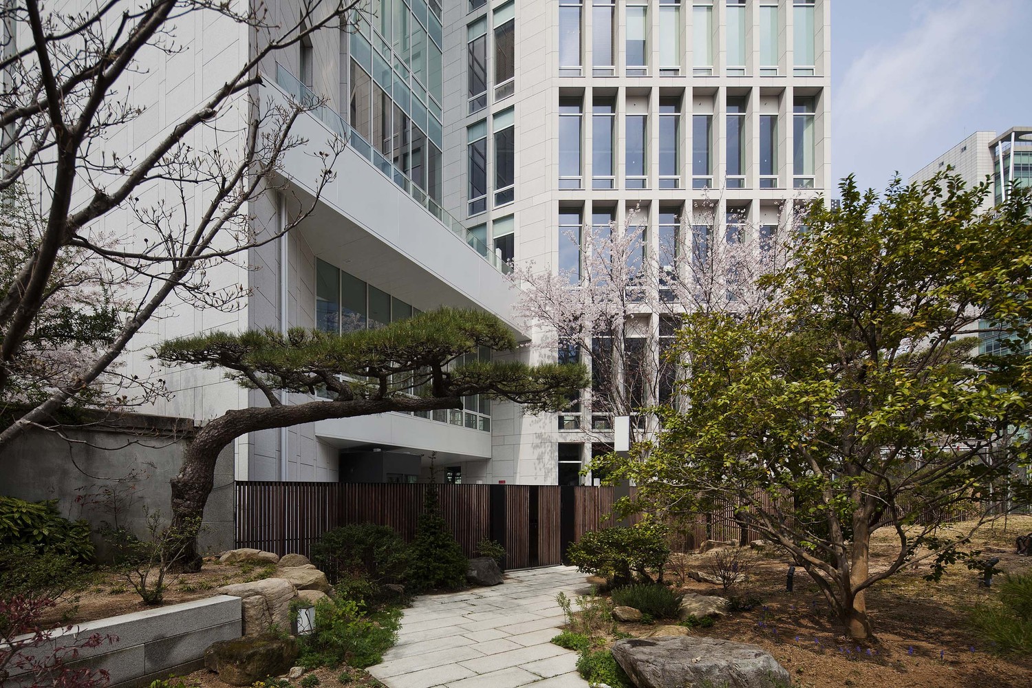 韩国耕岩大厦及耕岩财团总部丨履露斋-14