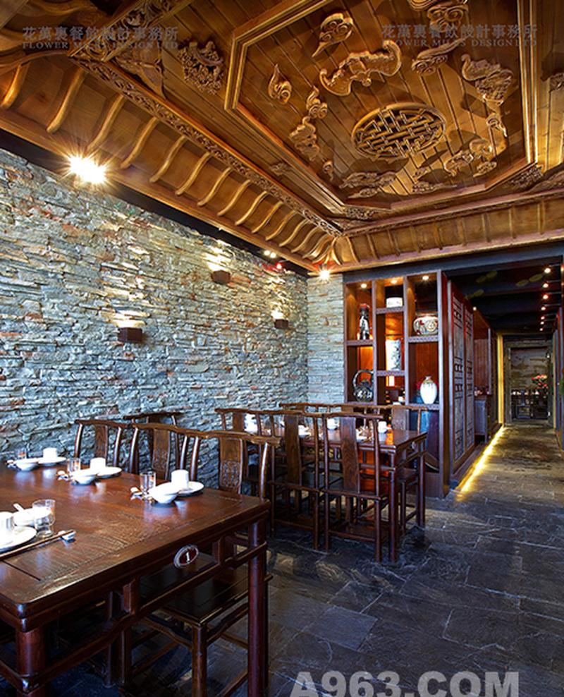 宁波  意向江湖龙虾主题餐厅丨花万里餐饮设计-1