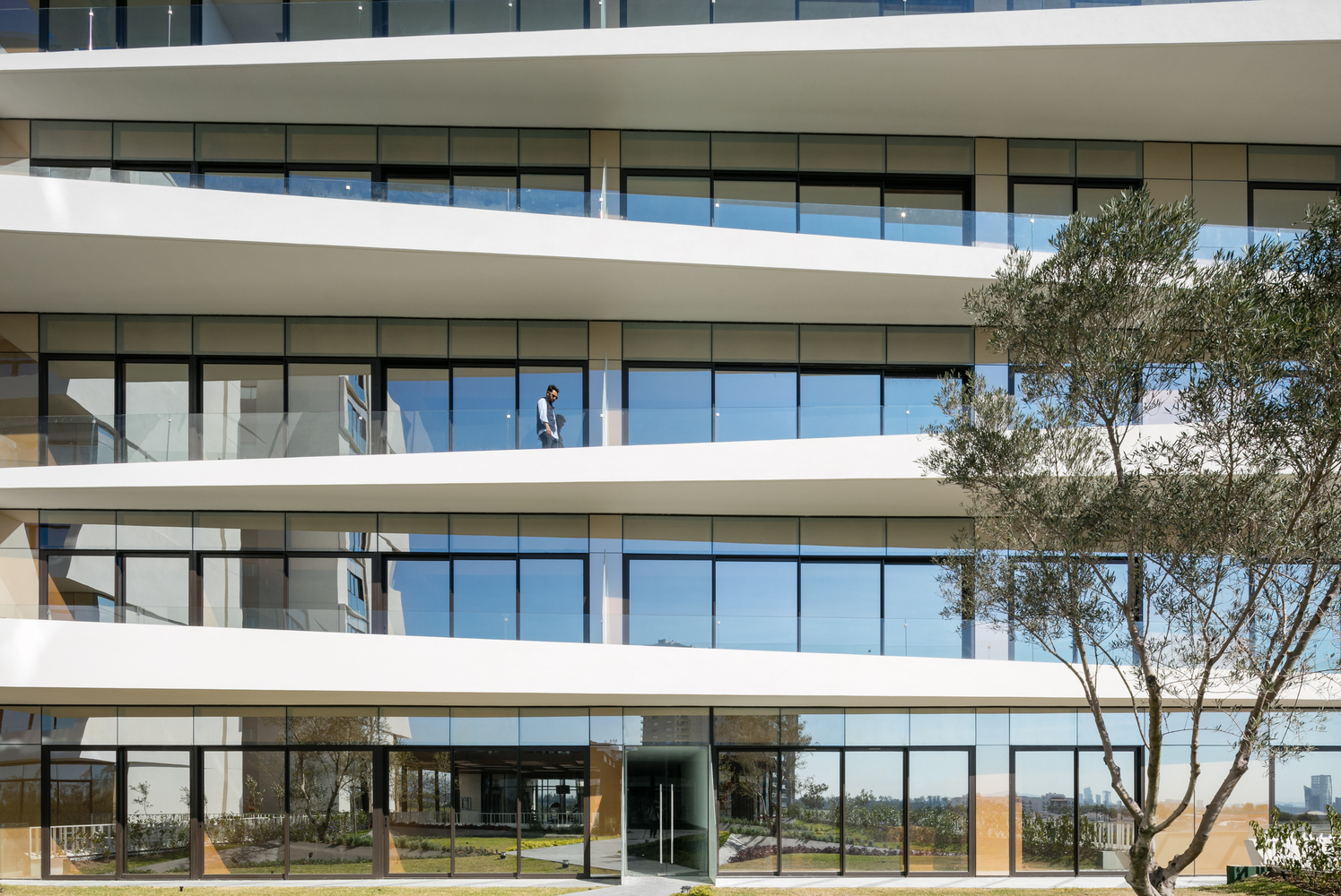 La Toscana Residential Building  AE Arquitectos-34