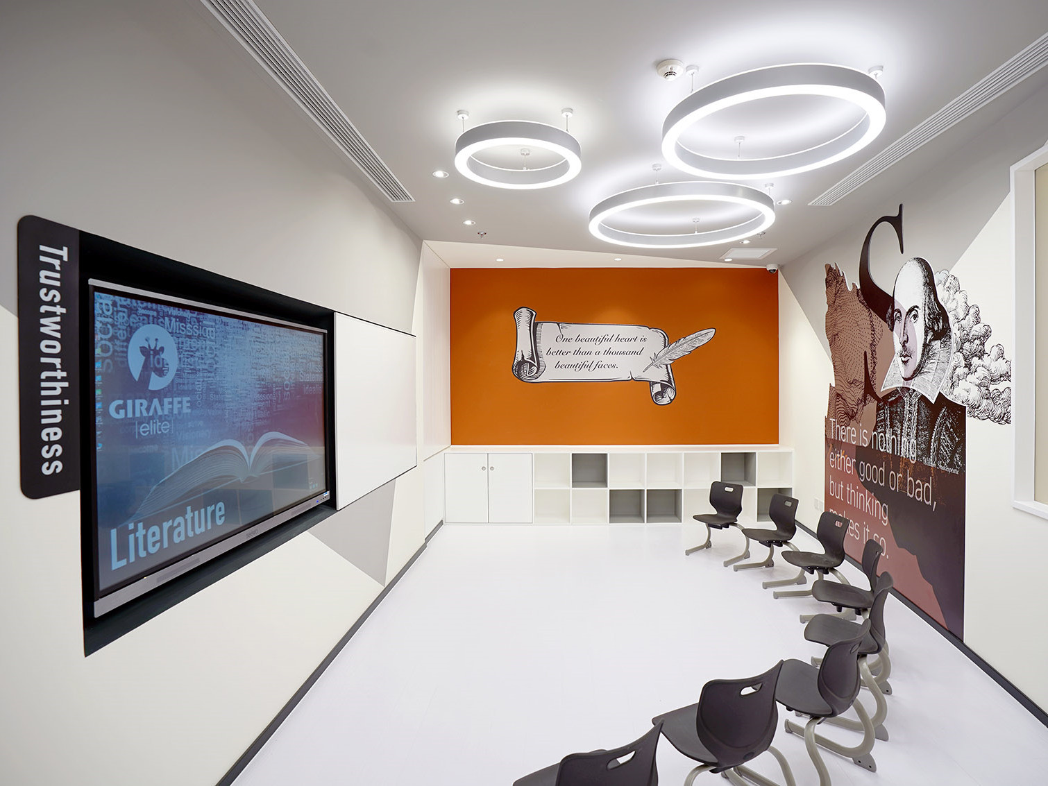 上海长颈鹿美语前滩空间-3