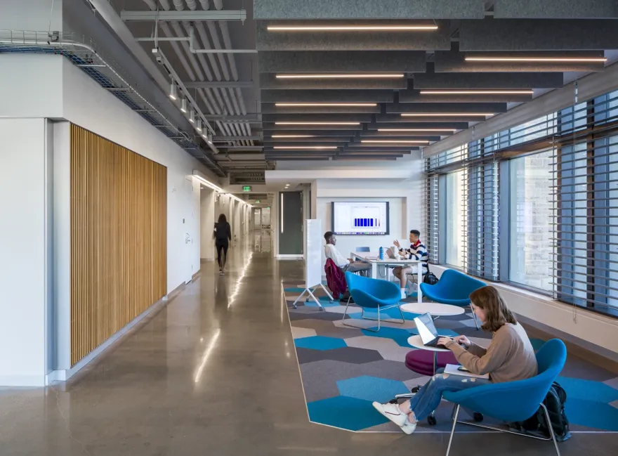 华盛顿大学朱贝尔厅-43