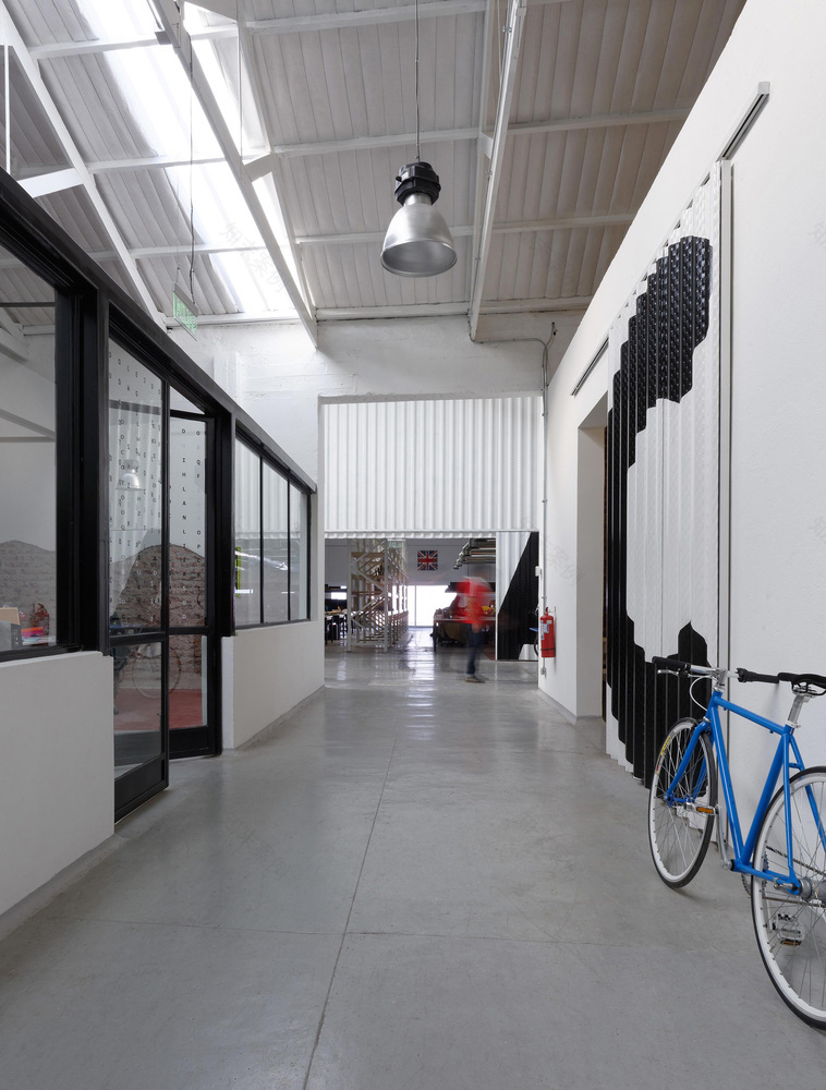 Grupo Sud(旧香水工厂变身高效协作办公空间)-45