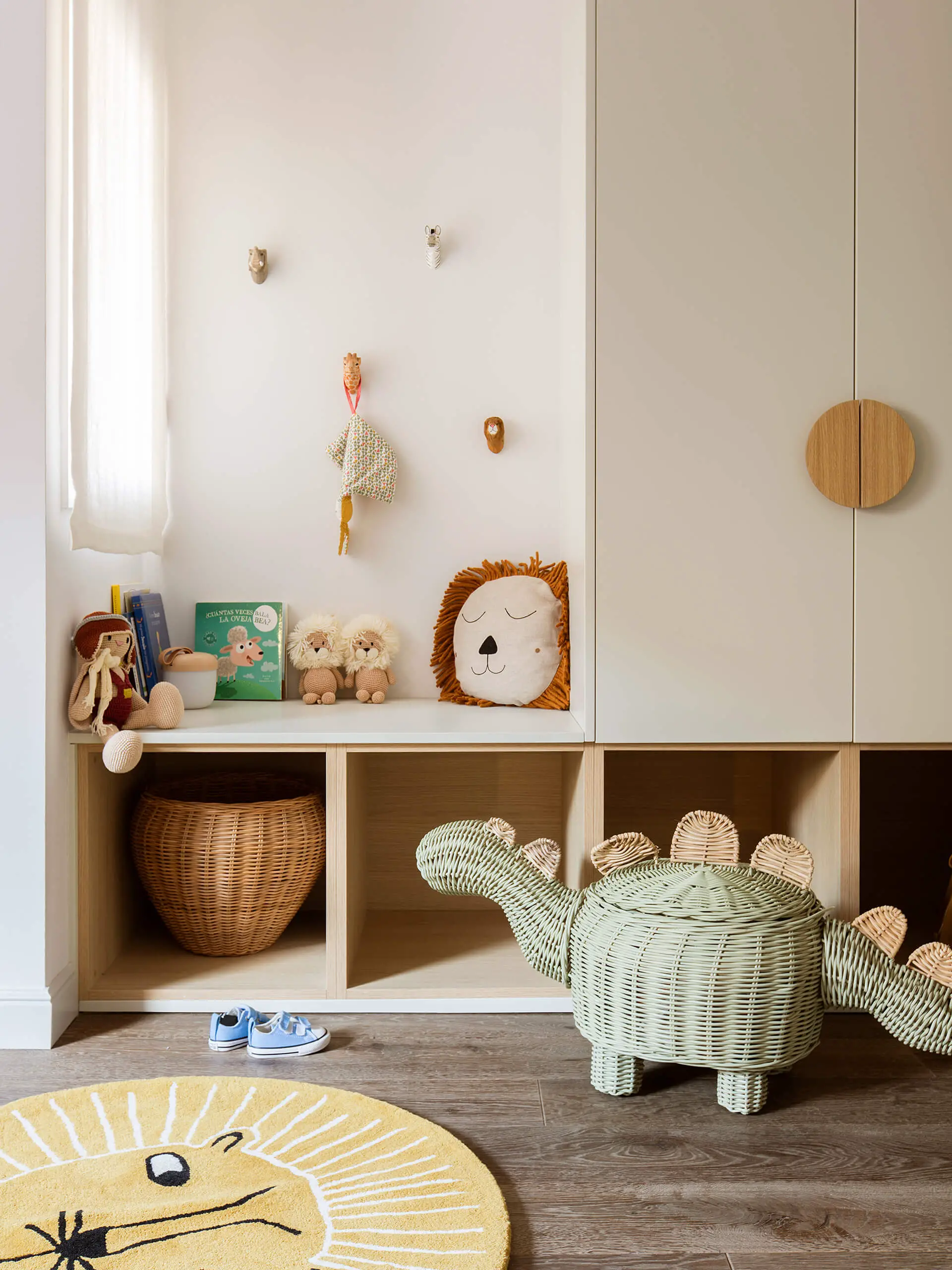 巴塞罗那 200m2 公寓现代改造，The Room Studio 的绿色魅力-12