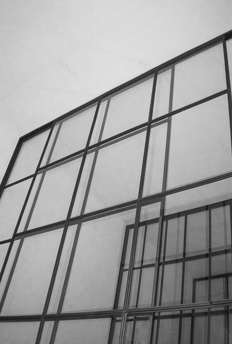 玻璃墙房屋丨葡萄牙波尔图丨fala-29