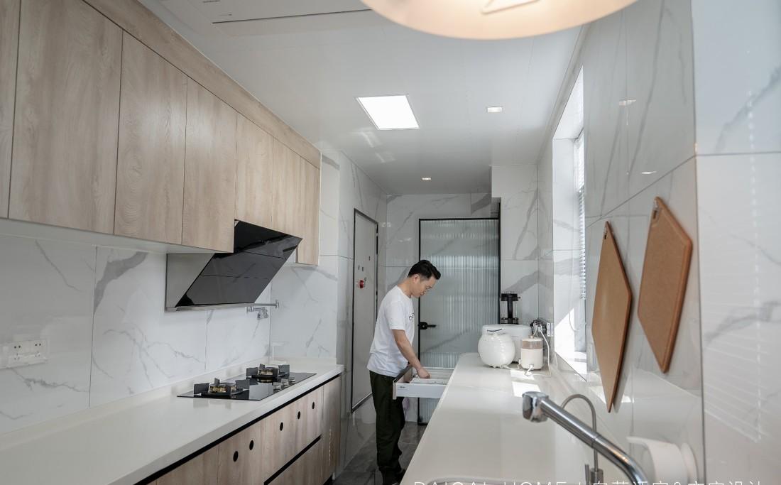 白菜适家 · 四房改两房的创意布局设计-49