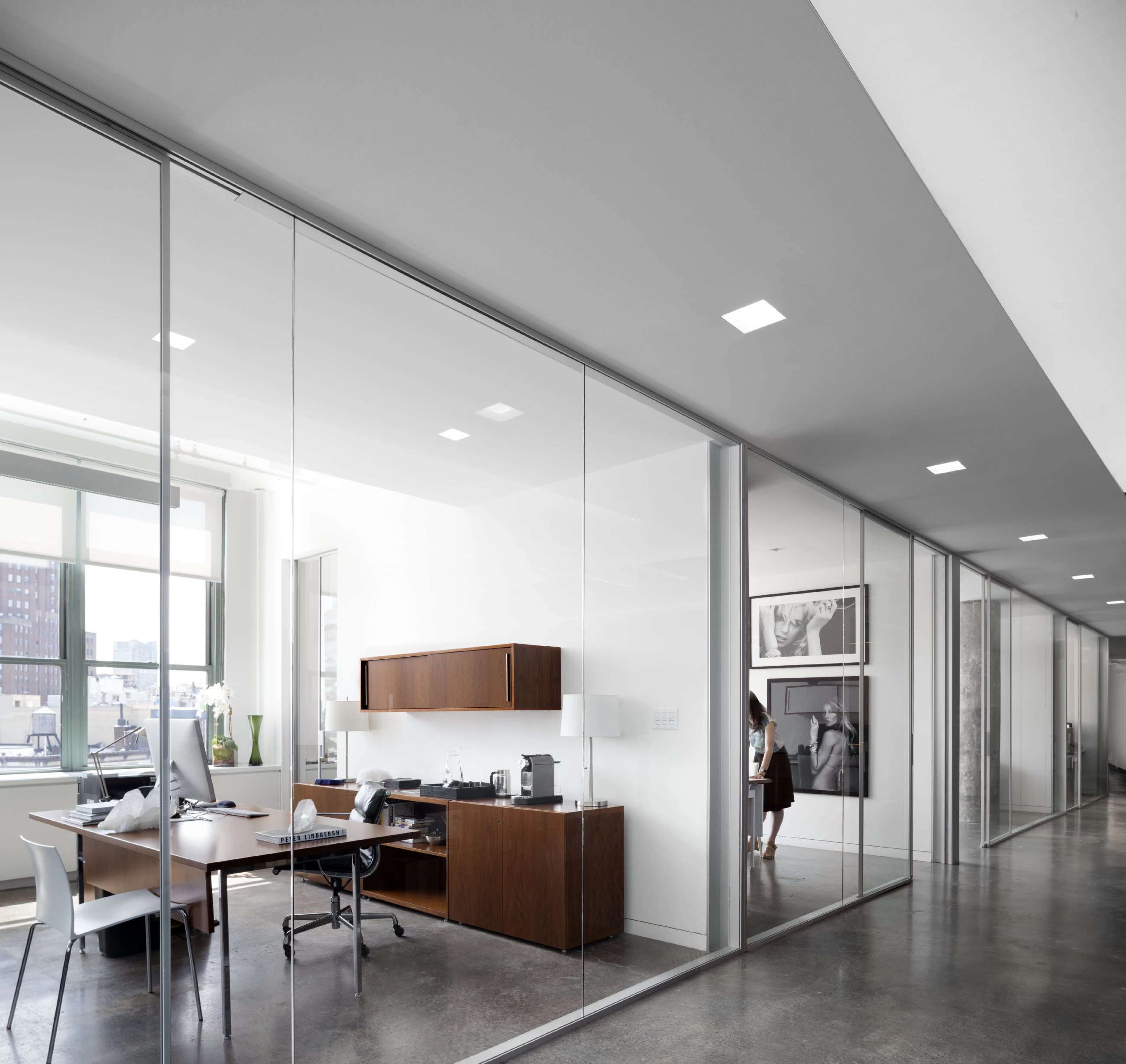纽约珠宝设计公司总部 | 连接协作的创意空间-10