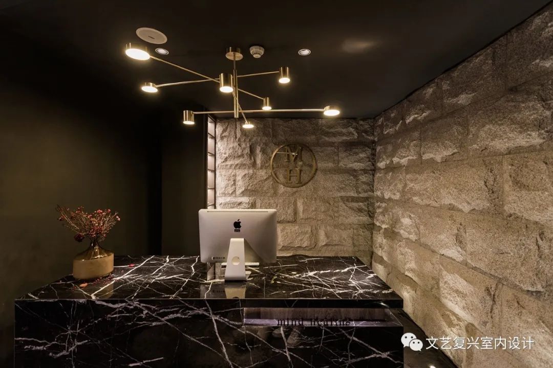 文艺复兴作品 | MH 皮肤管理中心 | 水光之舞,黑色魅影-30