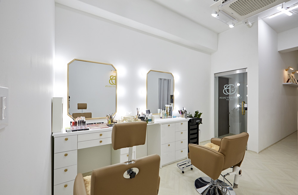 极简白诠释 12 坪美丽沙龙-9