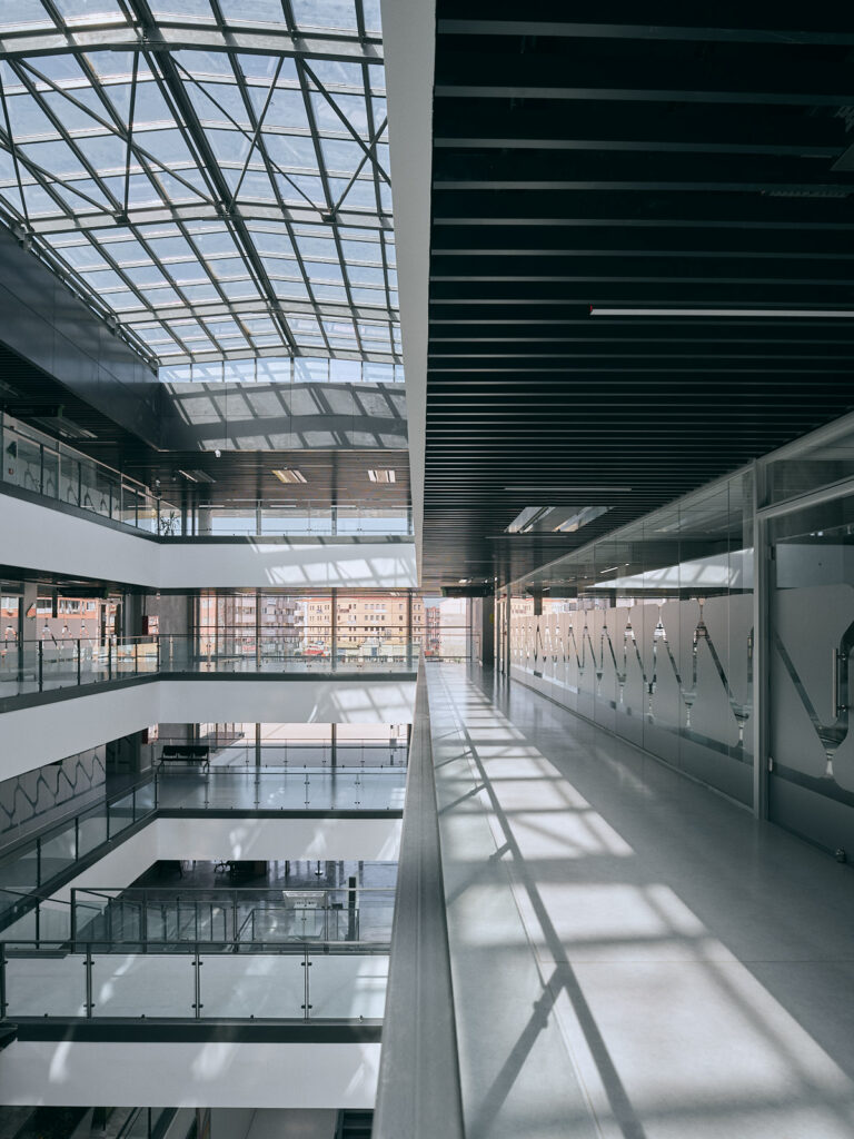 Çanakkale Belediyesi “Yeşil” Yerel Yönetim ve Kültür Merkezi Binası ve Yakın Çevresinin Düzenlenmesi Projesi - Arkitera-17