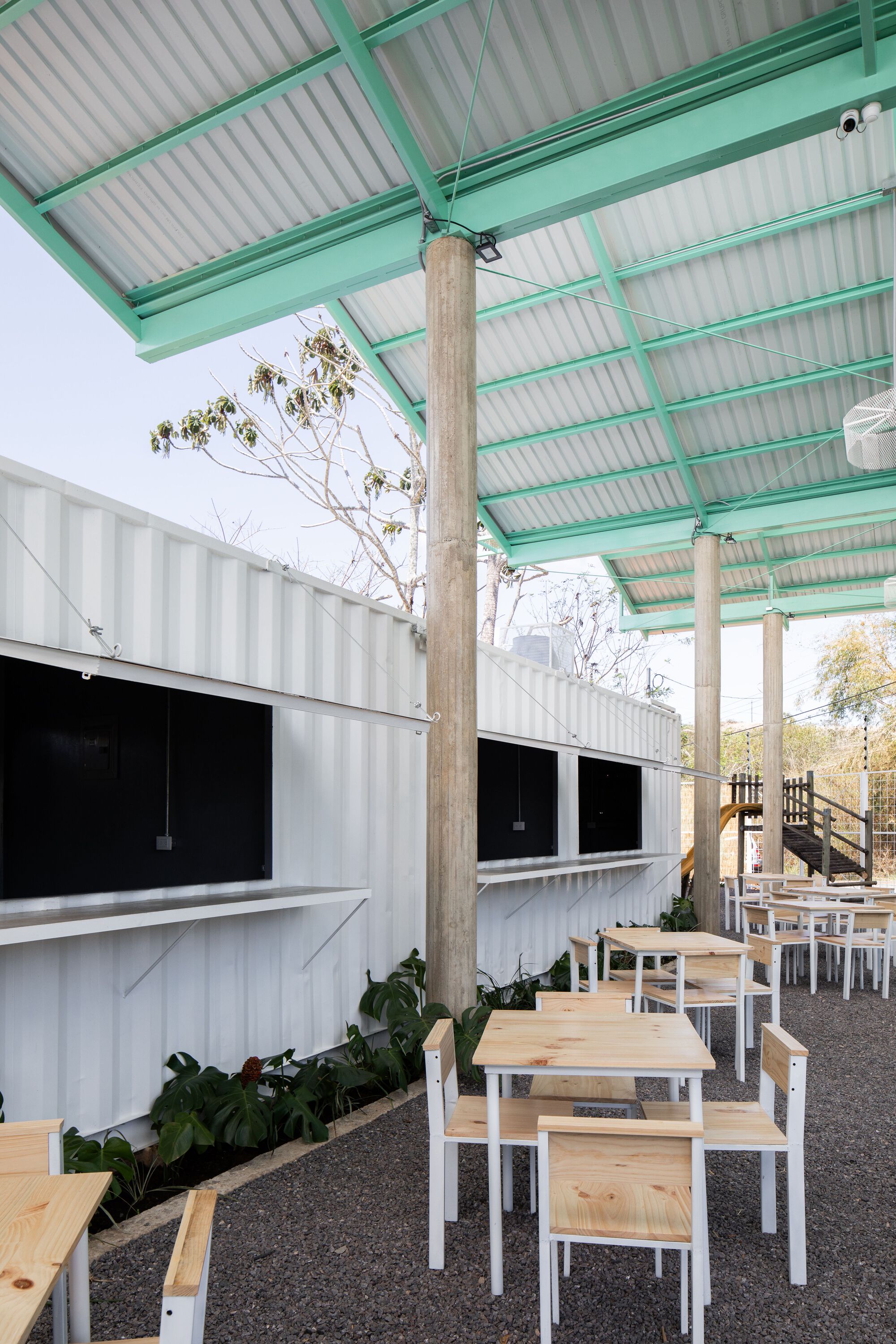 美食广场 224 号路线丨哥斯达黎加丨Quince Cero Uno Arquitectura-28