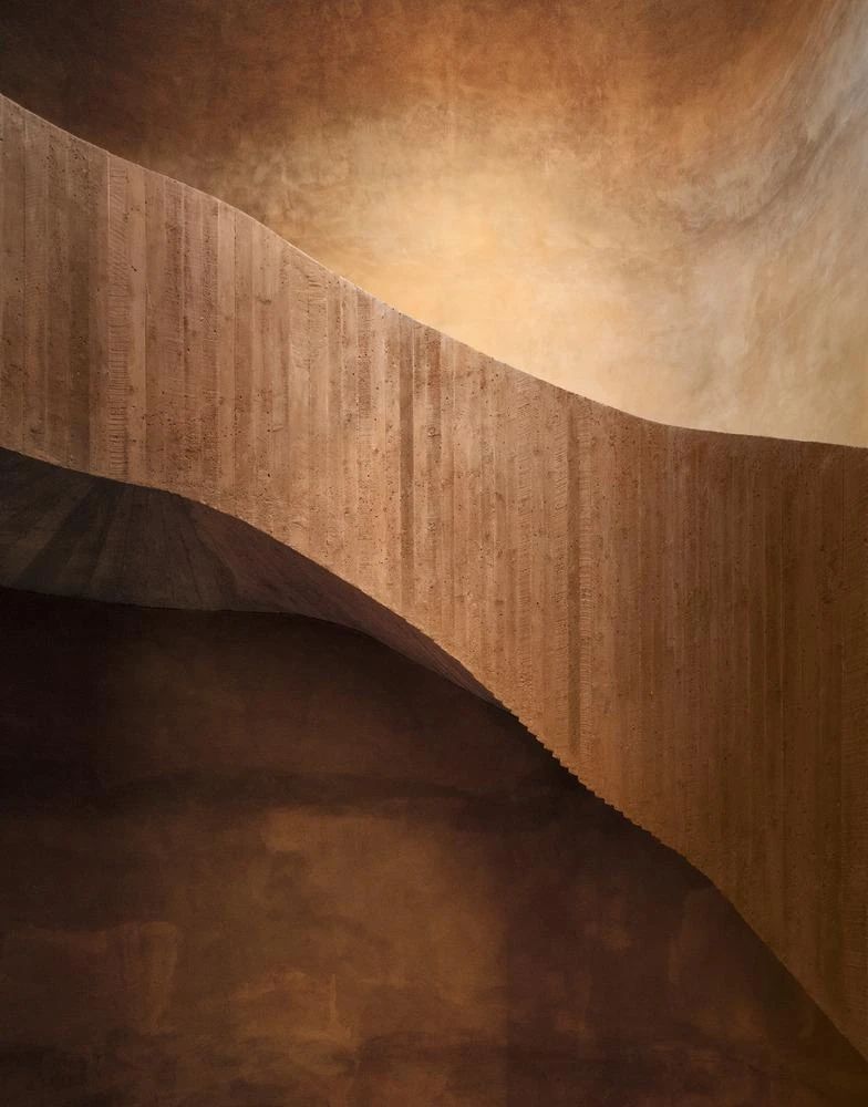 赫尔佐格与德梅隆  建筑是时代的镜子_20240329-10