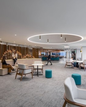 休闲区丨中国香港丨M Moser Associates