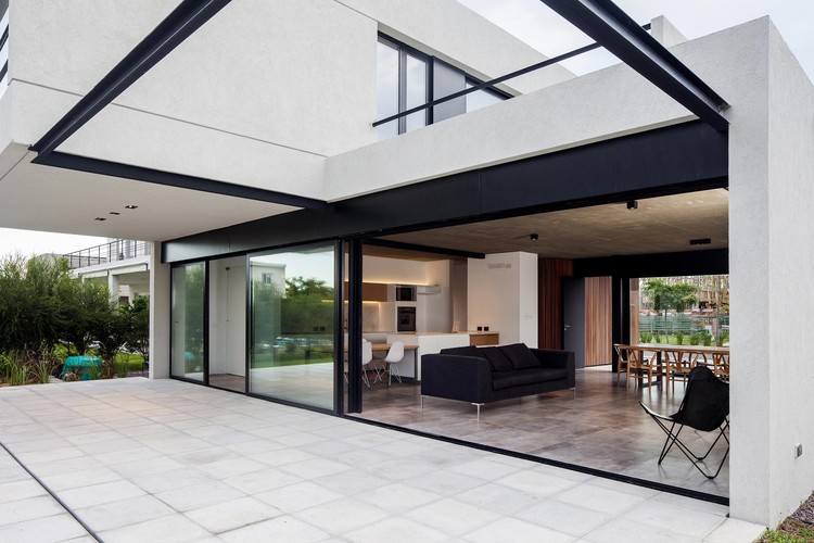 诺德尔塔绿意盎然的家庭住宅-2