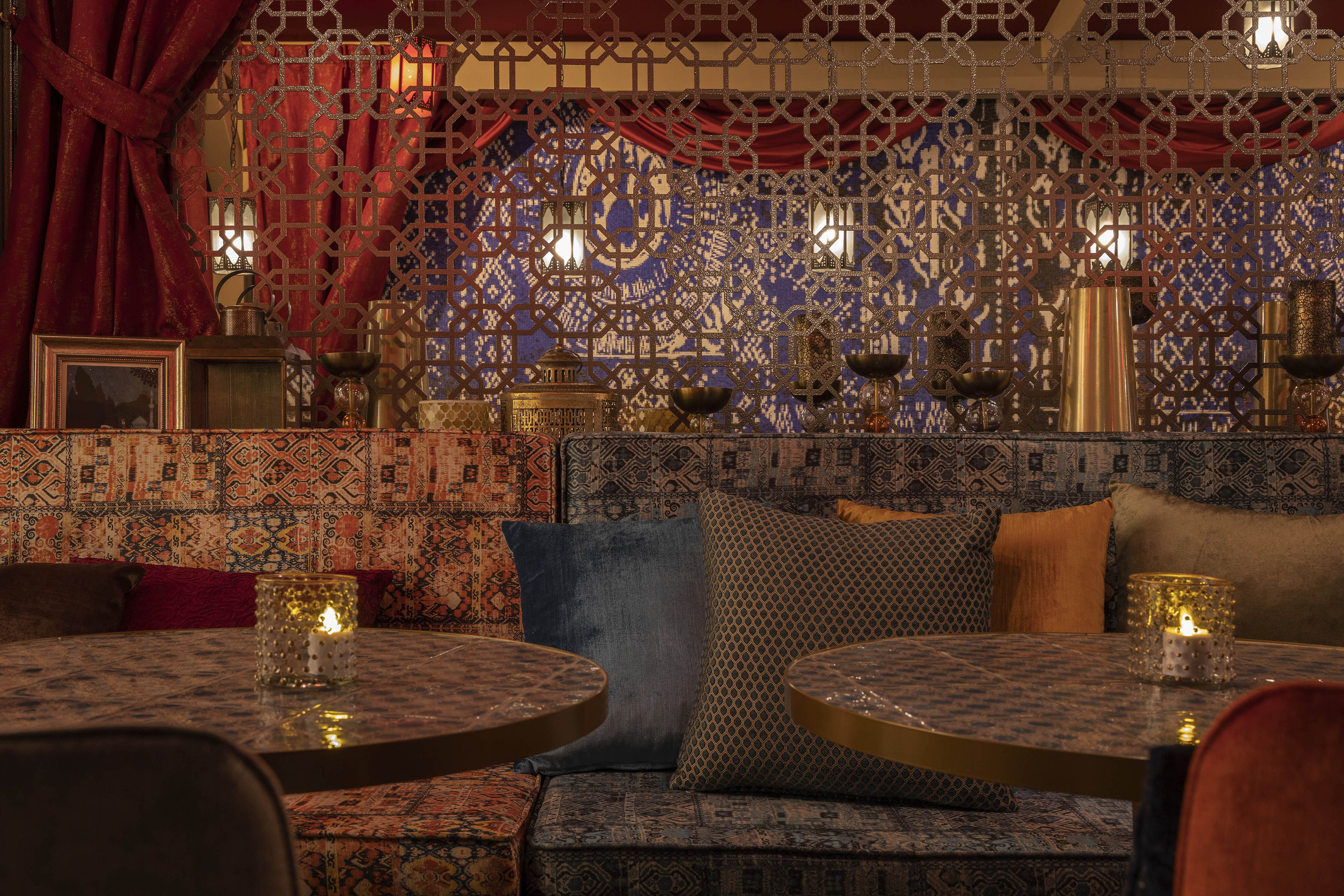 CHOW CHASE | Stylt Trampoli AB-7