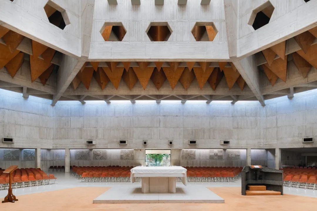 英国 Clifton Cathedral——现代宗教建筑的典范-38