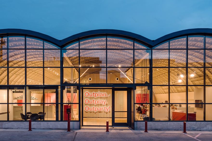 弧形历史建筑的现代重生-12