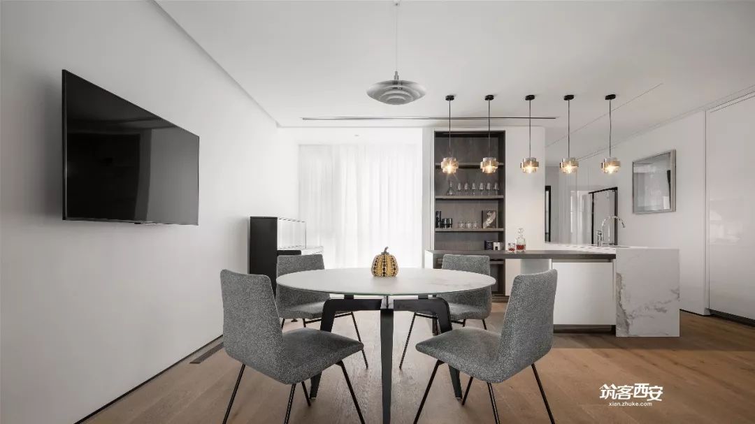 西安胡剑新作 | 400㎡大平层住宅,满足三代人五只猫的舒适生活-56