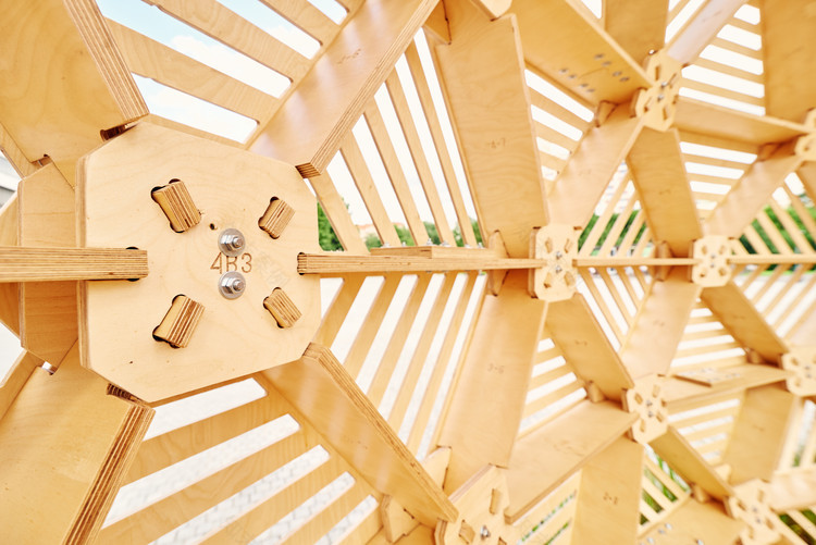 莫斯科艺术博物馆植物装饰讲台-8