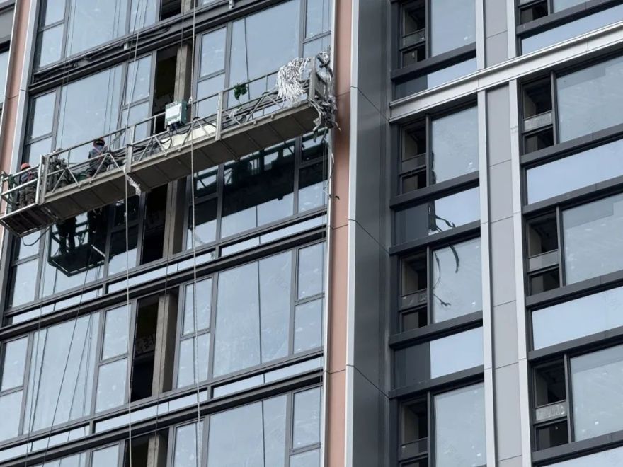 创新公建化立面实践:金地·嘉峯汇-34