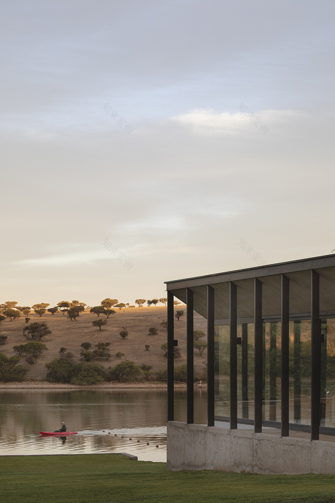 智利湖畔 minimal dwelling 设计丨Ignacio Correa-23