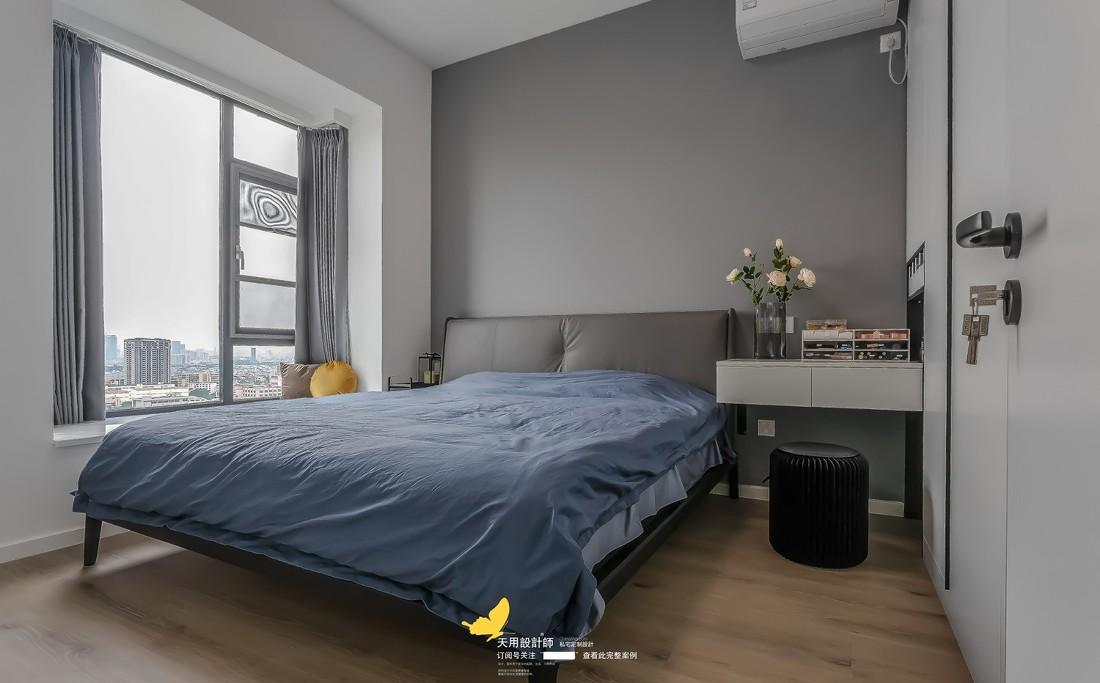 简约通透天用设计,玻璃隔断打造互动空间-23