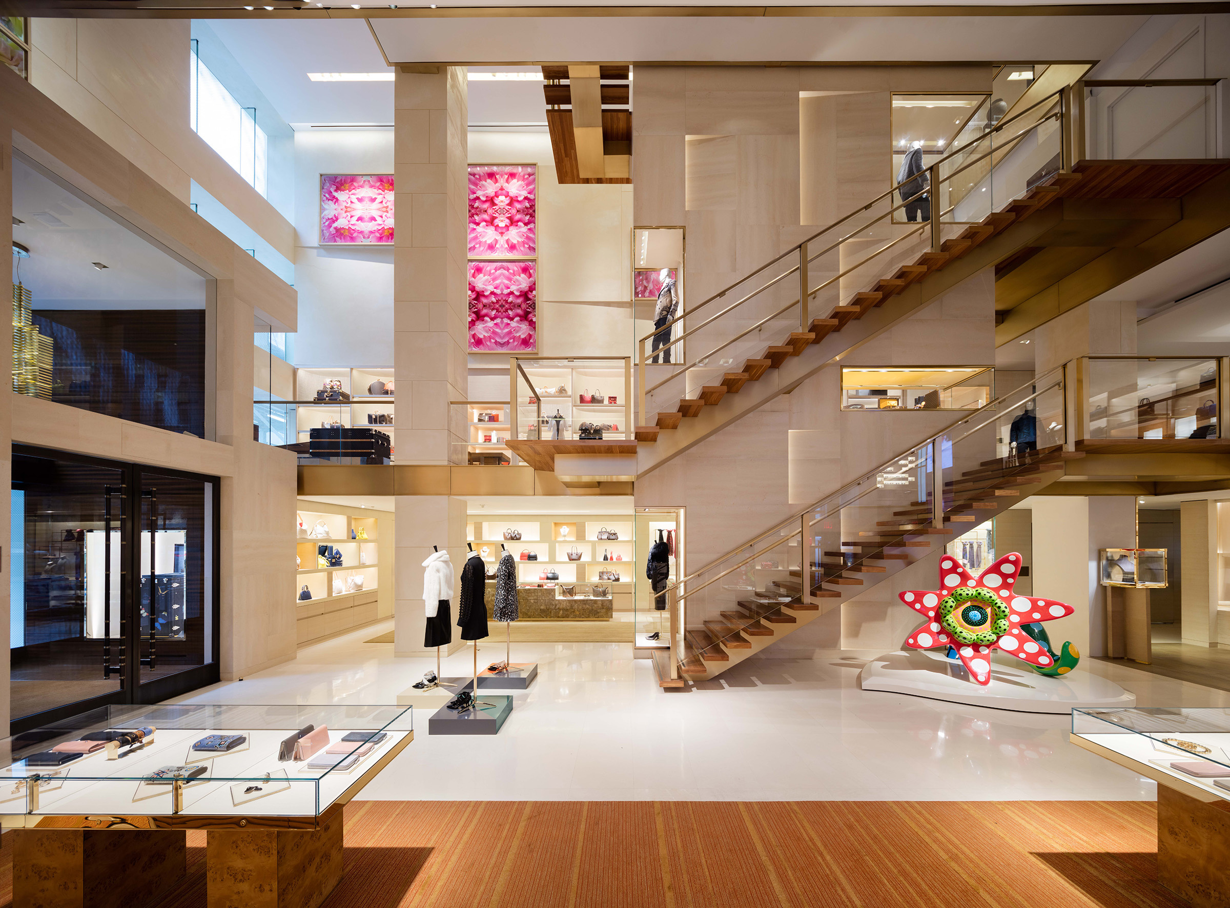 Louis Vuitton New York 5th Avenue-1